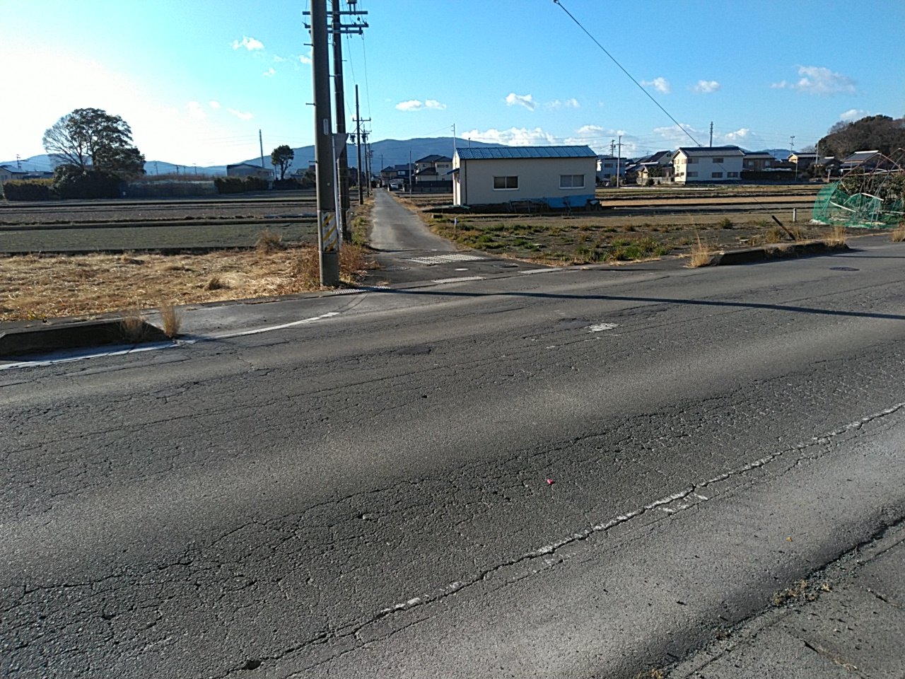 伊勢市御薗町｜長屋23-1号線 道路舗装工事（令和6年度）(2)